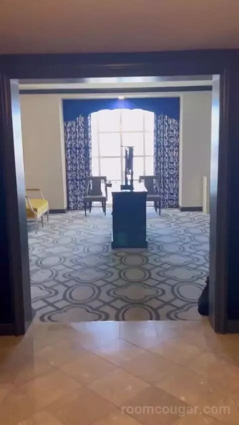 jennifersparks's review preview (Paris Las Vegas Hotel & Casino)