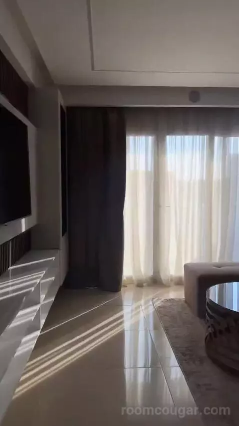 hotelhopper post preview