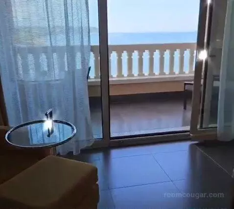 hotelhopper
