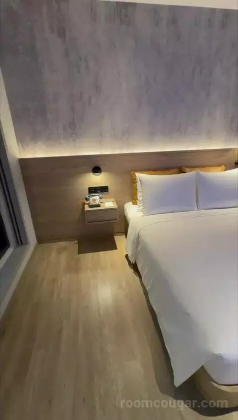 video poster